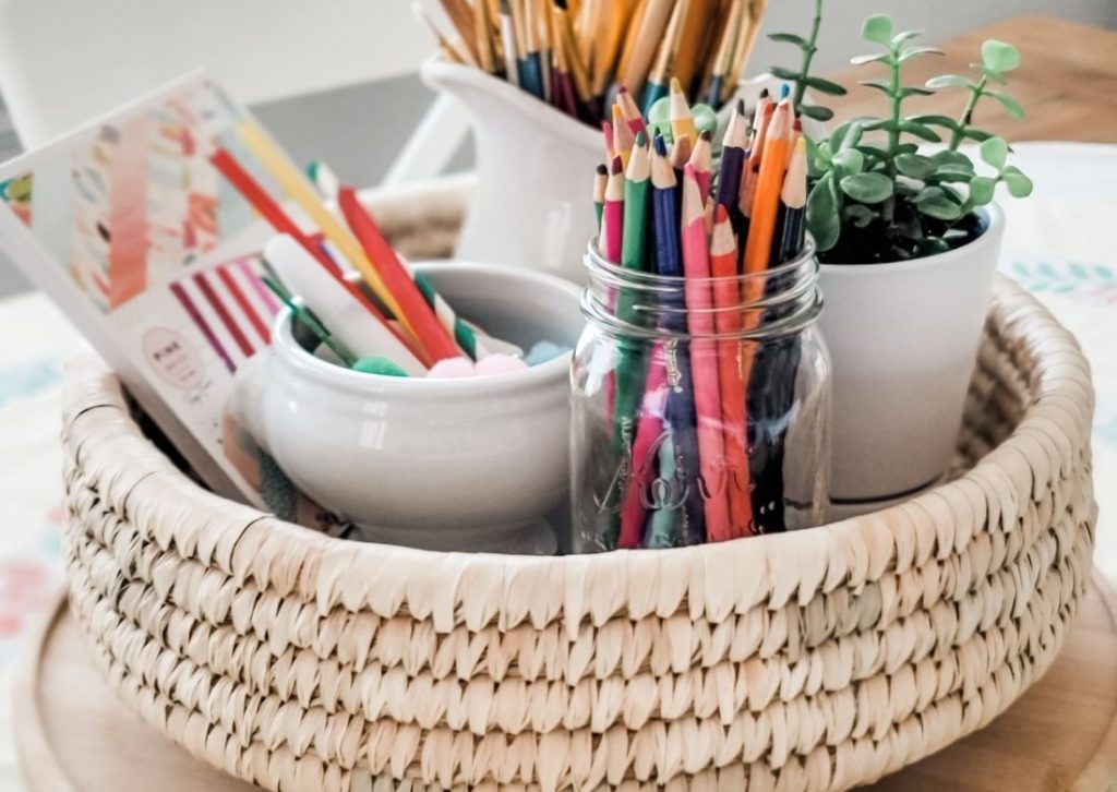 8 Ways to Decorate a Basket Tray