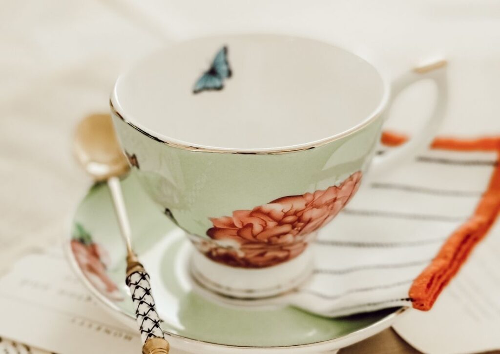 How to Create a Jane Austen Tea and DIY Party