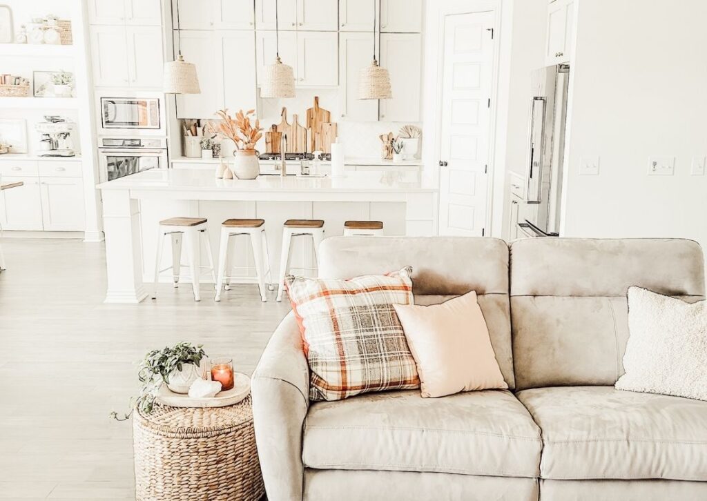Easy Fall Decorating - Fall Home Tour 2021