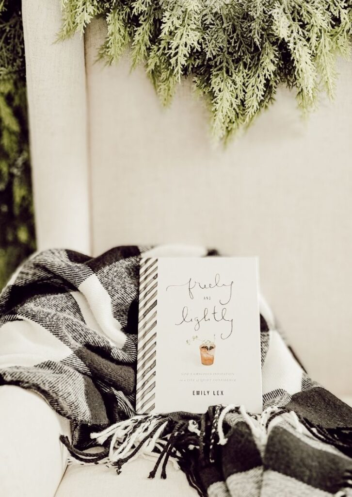 Book Love Gift Basket Idea